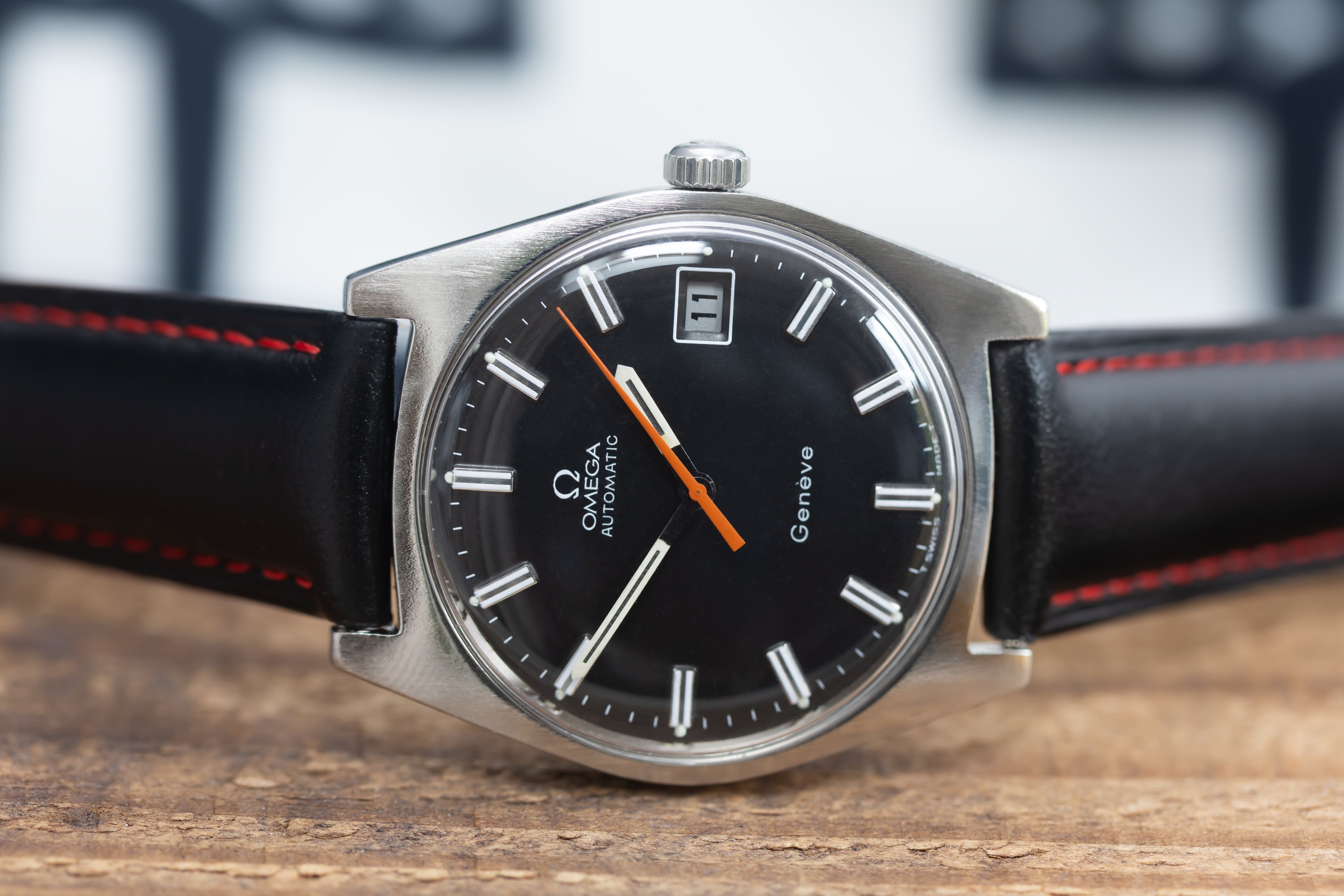 EXCEPTIONAL OMEGA GENEVE RACING CALENDAR AUTOMATIC CAL.565 DATED 1971 WATCH