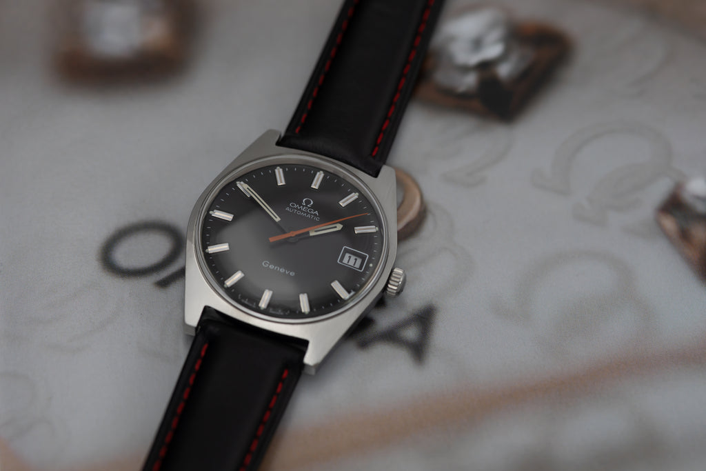 EXCEPTIONAL OMEGA GENEVE RACING CALENDAR AUTOMATIC CAL.565 DATED 1971 WATCH