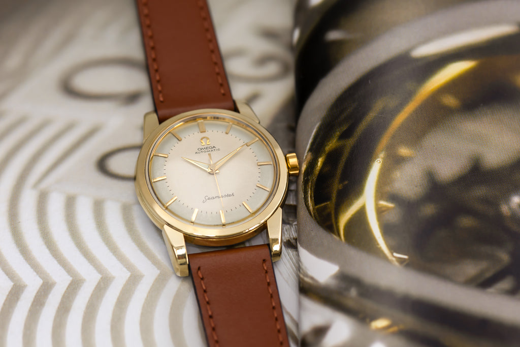EXCEPTIONAL VINTAGE SERVICED OMEGA SEAMASTER AUTOMATIC BIG SEAHORSE LOGO GOLD CAP WATCH CAL.501 DATED 1958 TWO-TONE TUXEDO DIAL