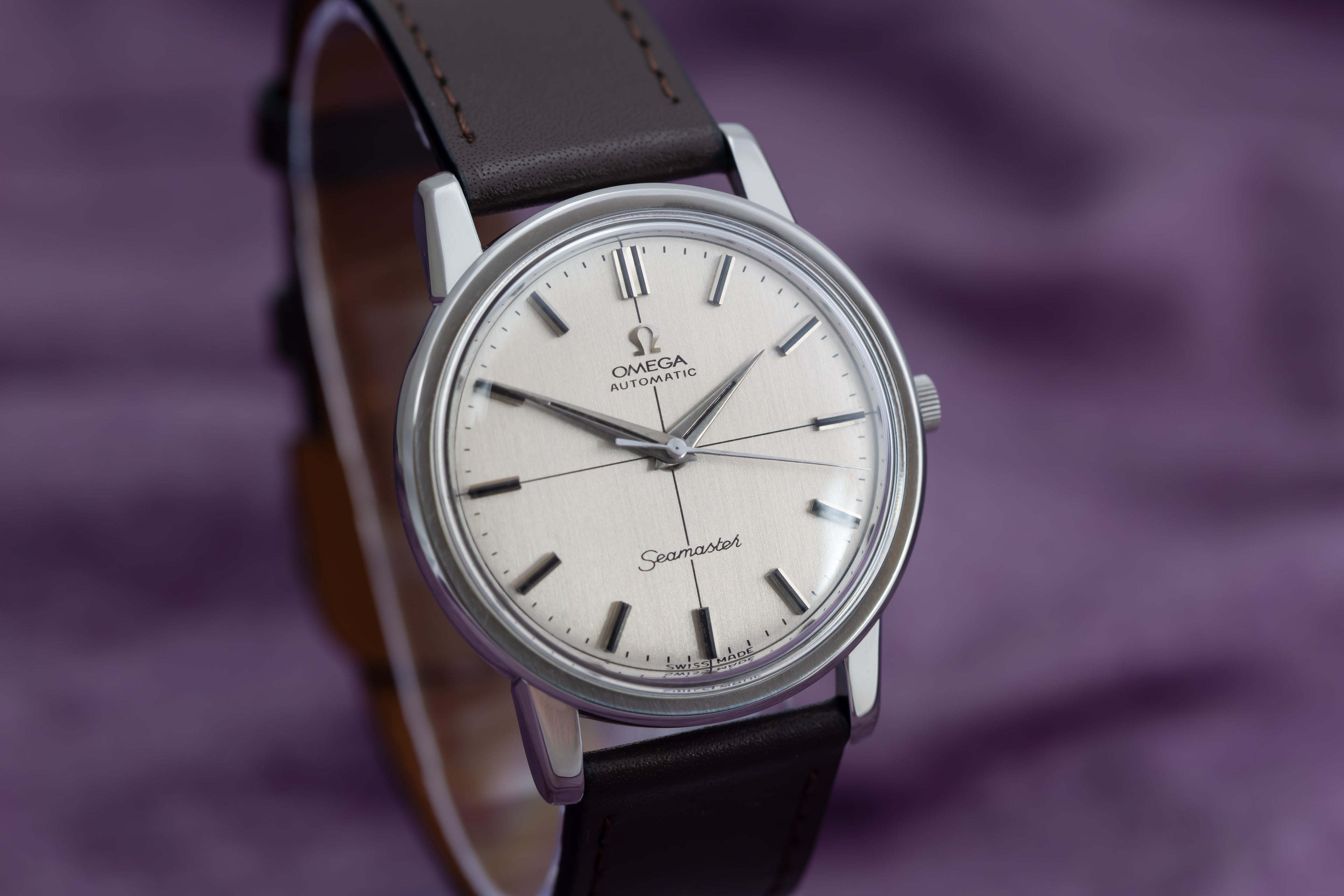 STUNNING GENUINE AUTOMATIC OMEGA SEAMASTER CROSSHAIR CAL.552 FROM 1964